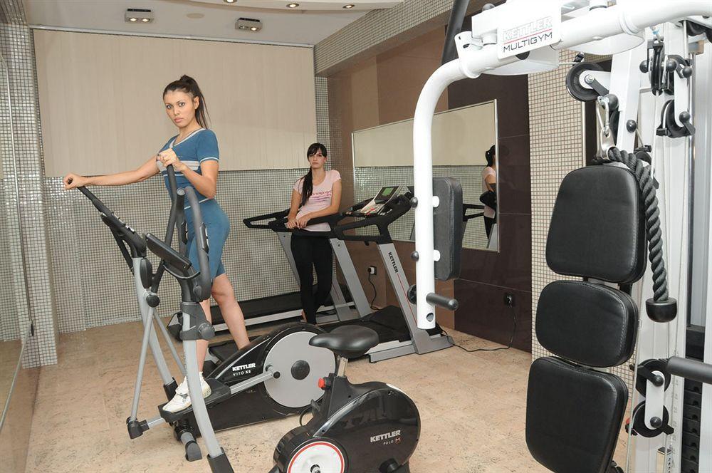 Iron Hotel Hokmeli Dış mekan fotoğraf