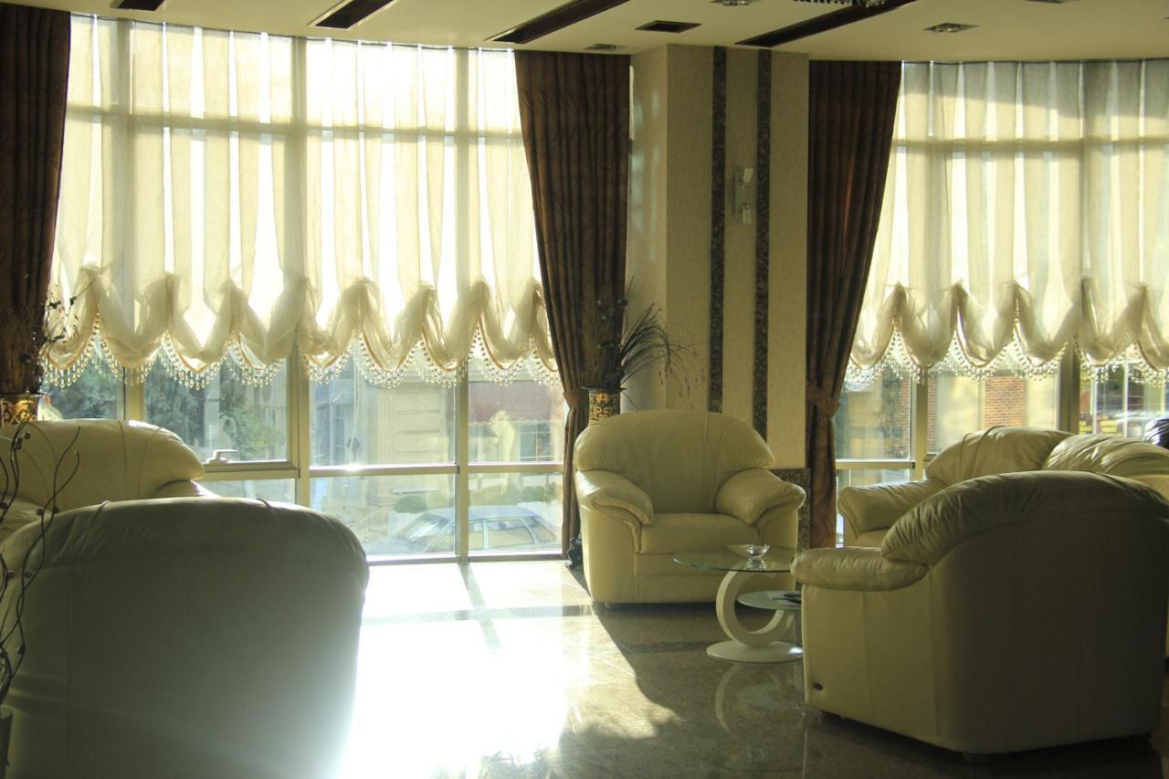 Iron Hotel Hokmeli Dış mekan fotoğraf