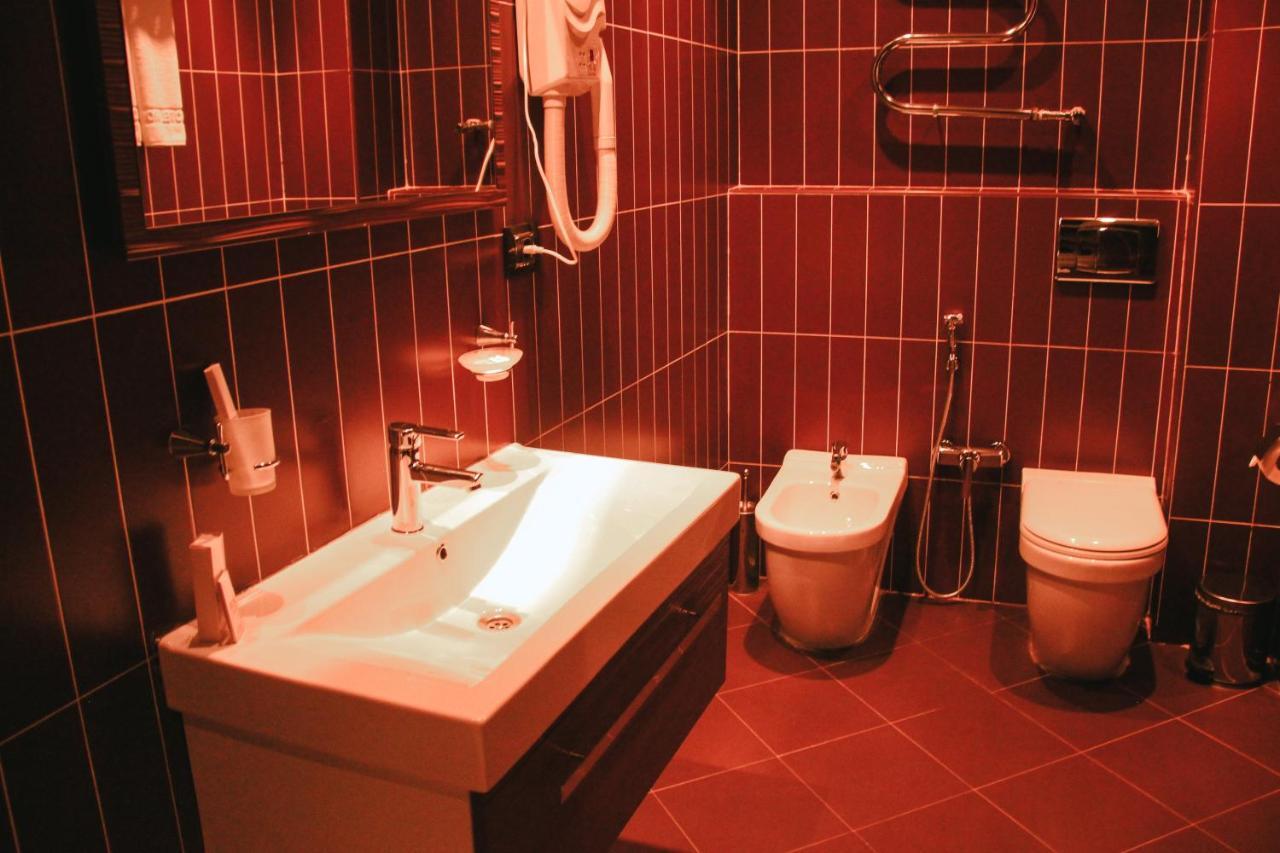 Iron Hotel Hokmeli Dış mekan fotoğraf